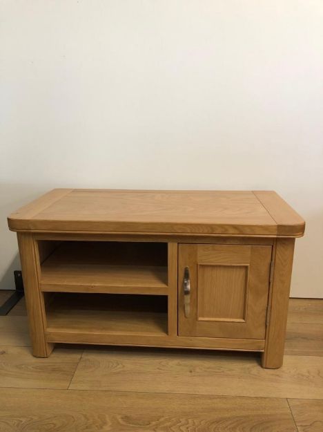 Picture of Stow Natural Oak Small  TV Unit