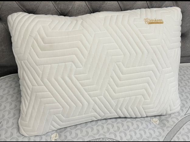 Picture of Glenkeen Memory Foam Pillow